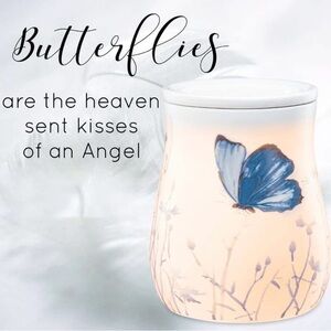 🦋 Discontinued Scentsy "Free to Fly" Full Size Warmer